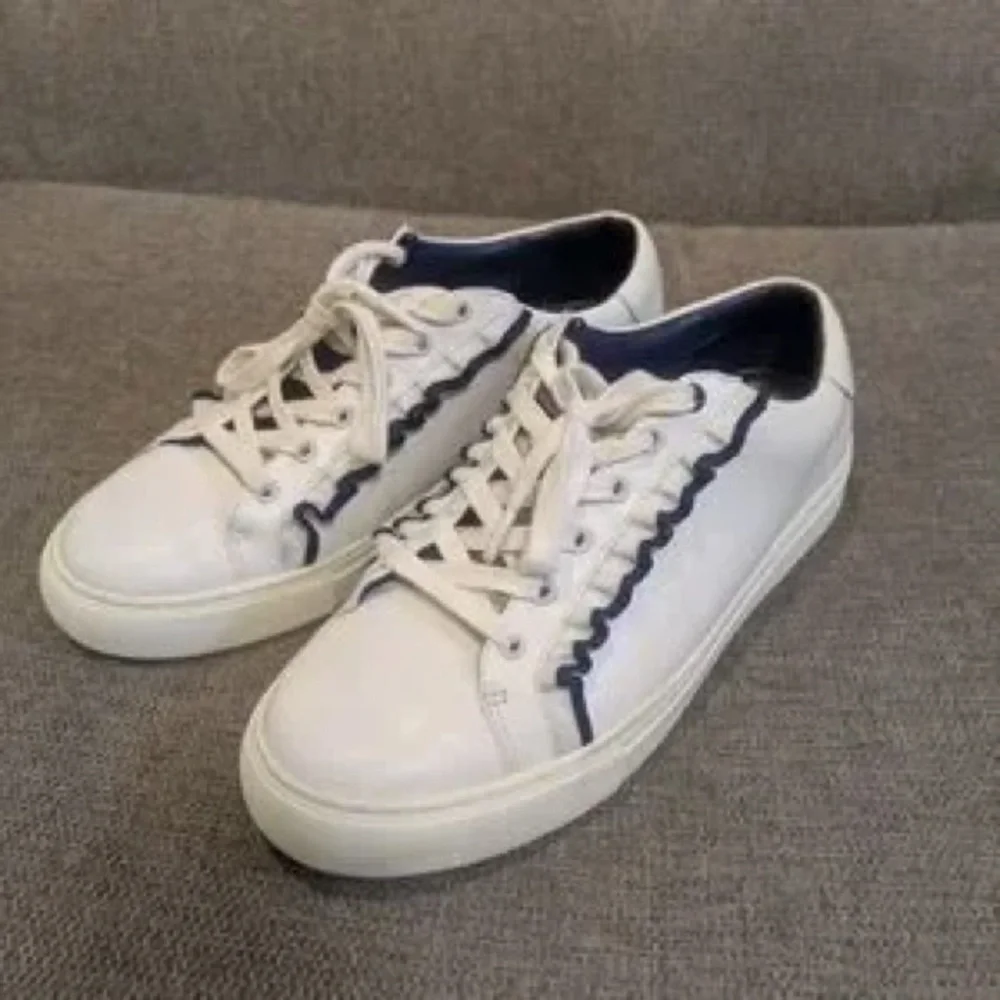 Tory Sport White Leather Sneakers with Navy Scallop Trim